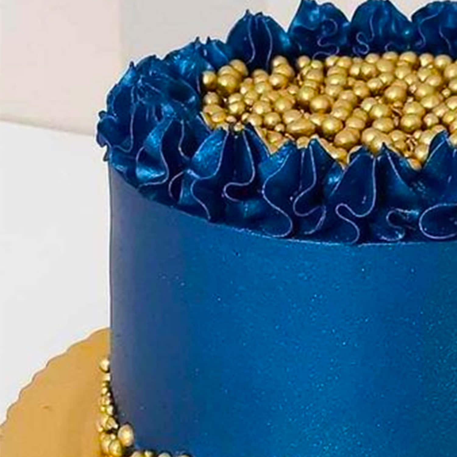 Blue Velvet Three Tiered Wedding Cake – City Cakes