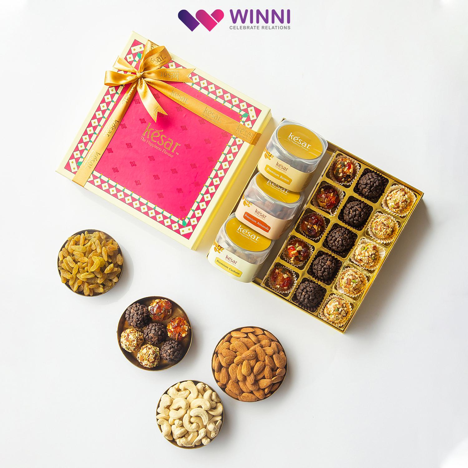 Diwali Gift Hamper Dry Fruit Gift Pack Diwali Gifts Ladoo 12-Pcs Roasted  Cashew Almond Pistachio Sweets Gift Pack Gift hampers for Employees Diwali  Gifts for Family and Friends Gift for Diwali :