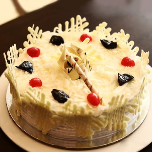 Buy Delicious White Forest Cake