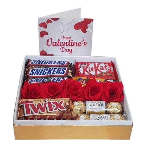 Buy Chocolate With Valentine Card