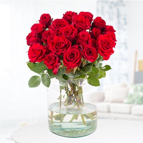 Buy Charming Red Roses Bouquet