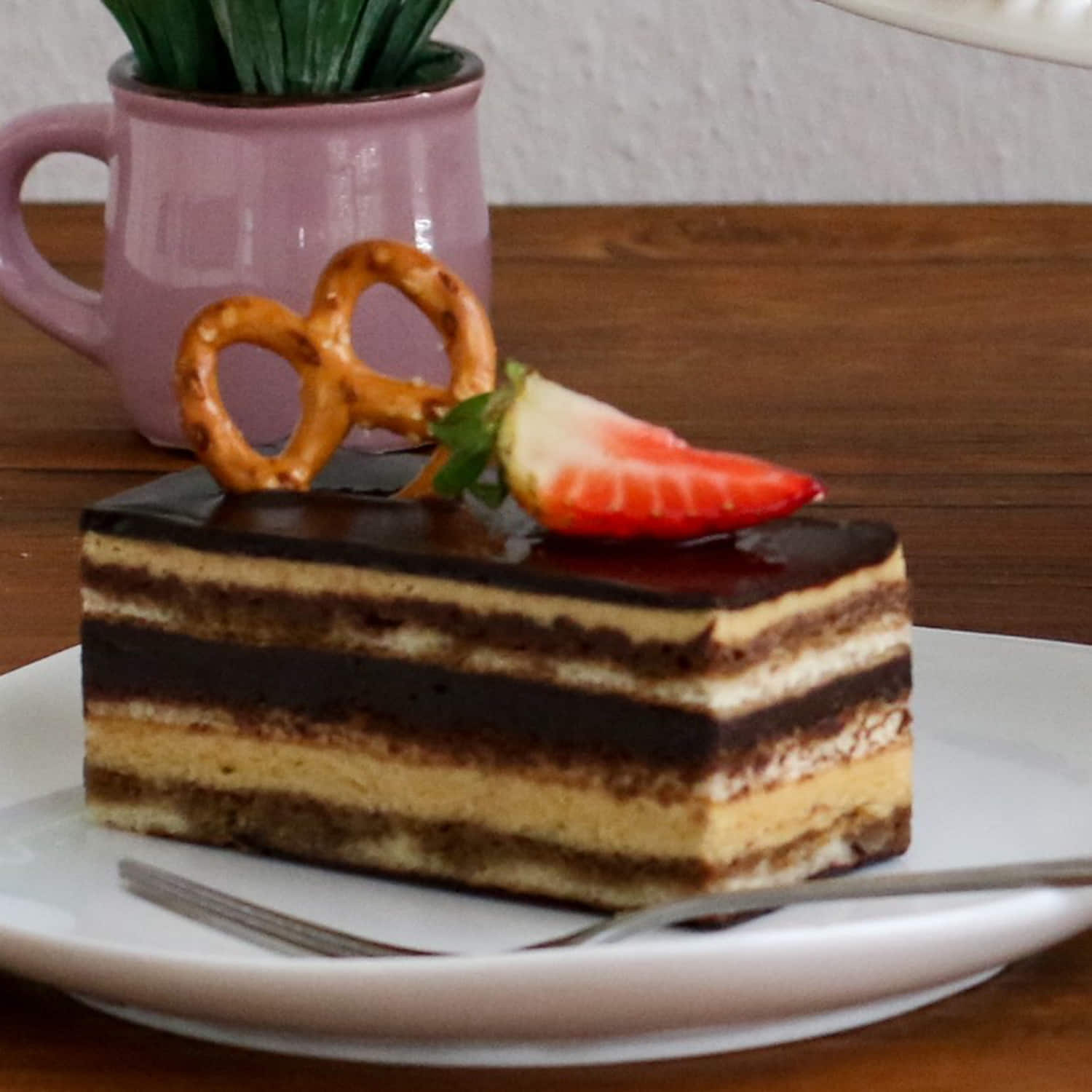 Opera Chocolate Cake | Winni.in