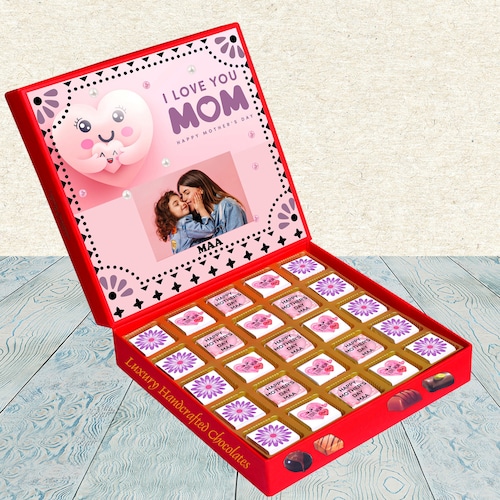 Buy Charming Personalised Mothers Day Chcocolate