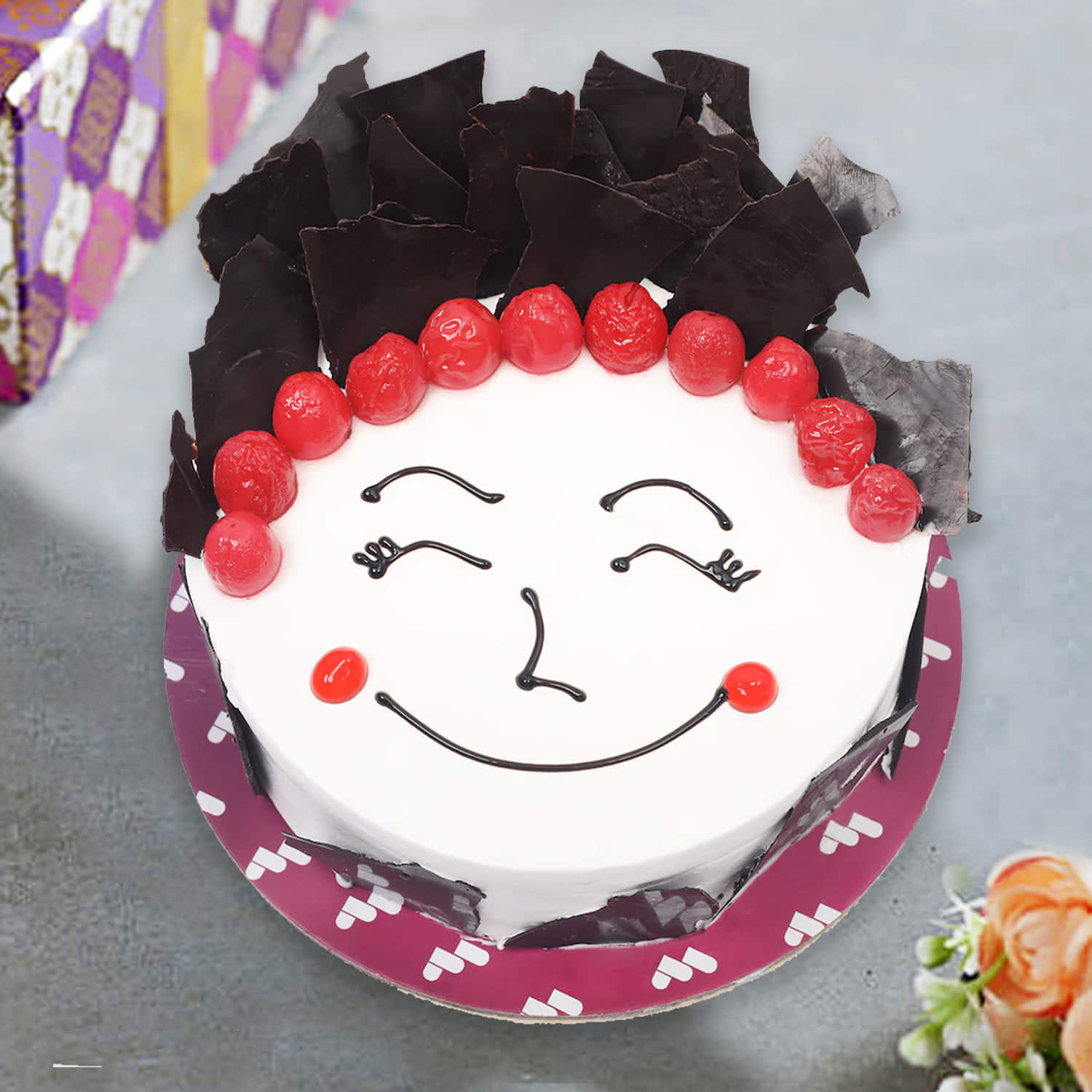 Grandma's Birthday Cake - Picture of Sprinkles Custom Cakes, Winter Park -  Tripadvisor