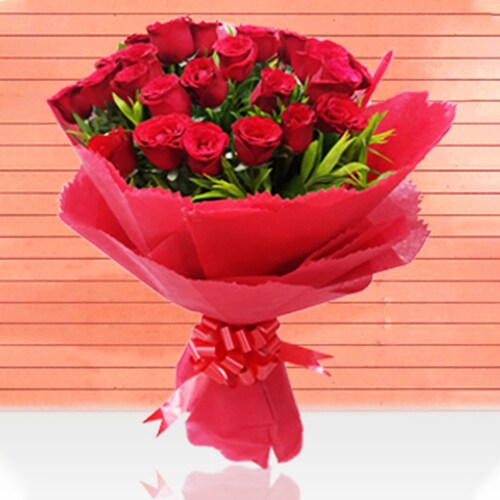 Buy Beautiful 25 Red Roses Bouquet