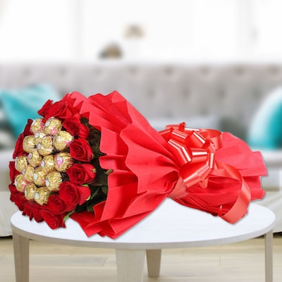 Ferrero Rochers With Red Roses Bouquet