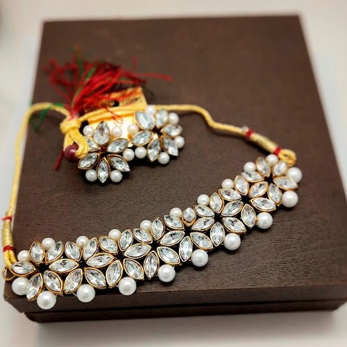 Buy Gold Kundan Necklace Set