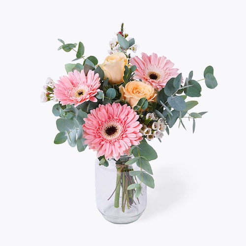 Buy Charming Bouquet