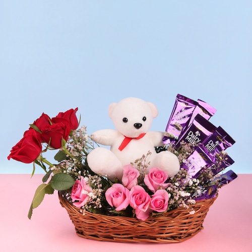 Buy Charismatic Rose and Teddy Arrangement