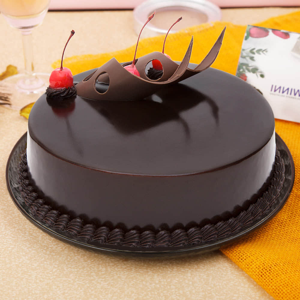 Best Premium Chocolate Truffle Cake In Kolkata | Order Online