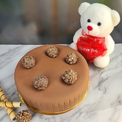Chocolate Cake With Teddy Bear
