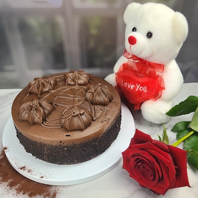 Vanilla Cake With Teddy