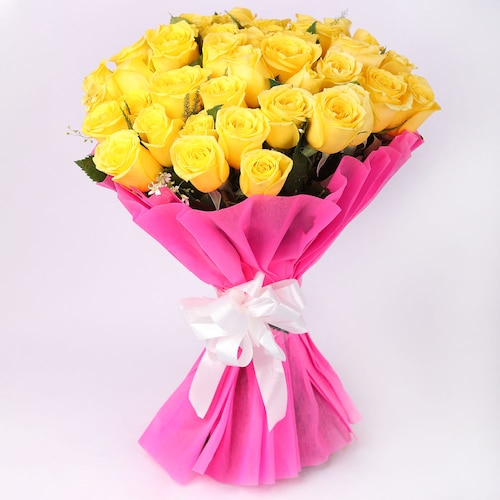 Buy Elegant 50 Yellow Roses Bunch