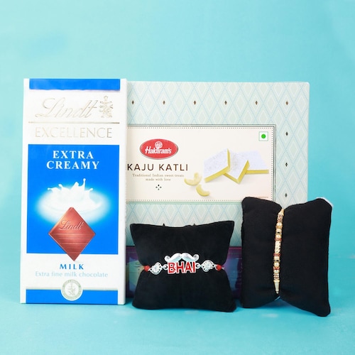 Buy Exclusive Rakhi Combo