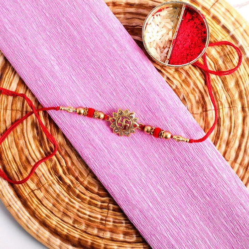 Buy Gracious Thread Rakhi