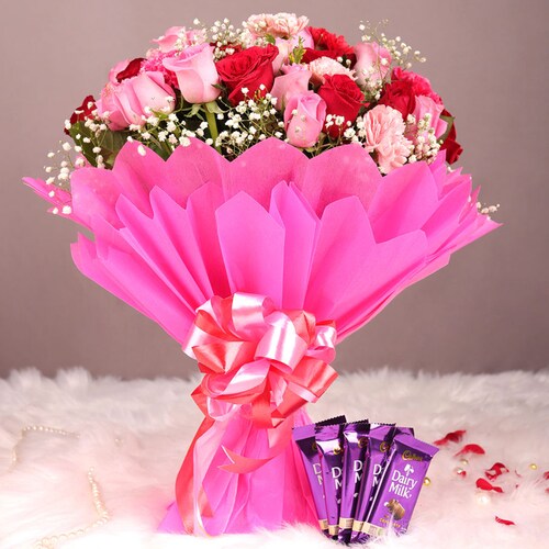 Buy Mix Roses with Choco Hamper
