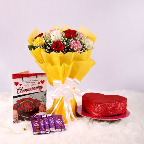 Buy Golden Mix Hamper