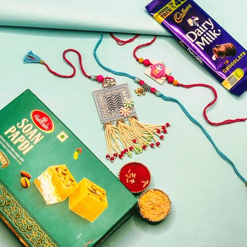 Buy One Kids Rakhi And Bhaiya Bhabhi Rakhi Set With Soan Papdi