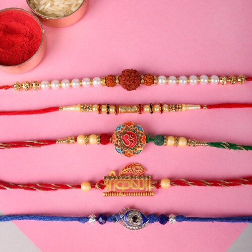 Buy Impressive Rakhi Gift