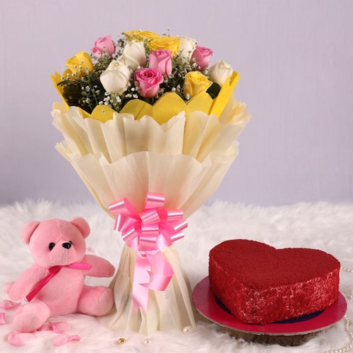 Buy Beautiful Mix Roses With Cake