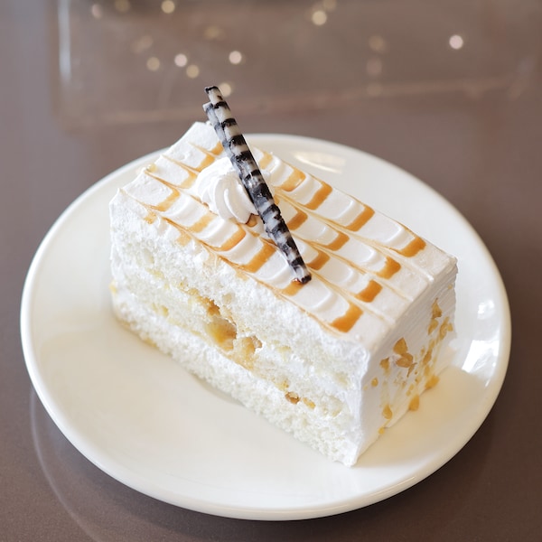 Order Butterscotch Pastry from Winni & Celebrate the Moment Winni