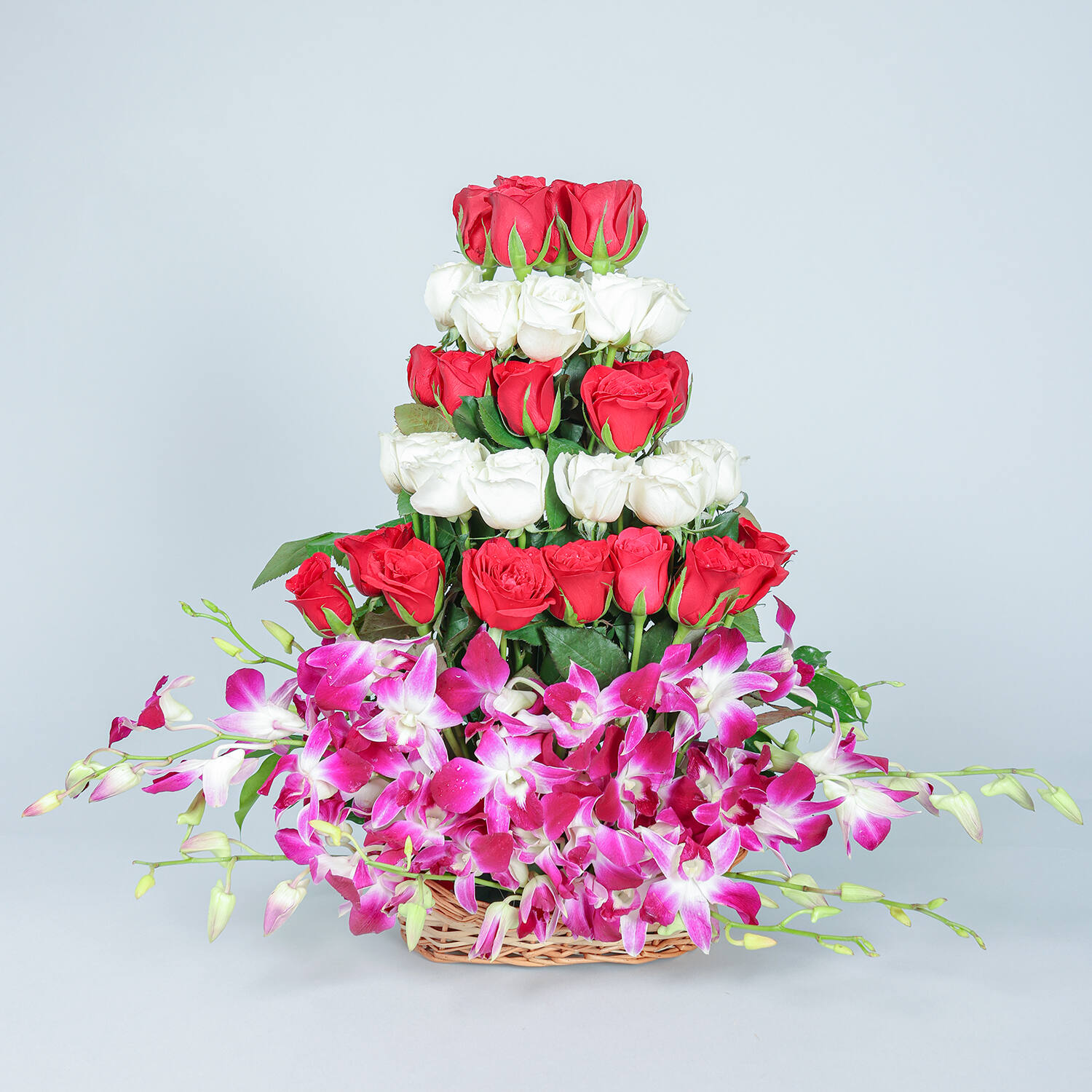 Buy or Order Orchids Bouquet & Pineapple Cake Combo Online | Midnight Gifts  Online - OyeGifts.com