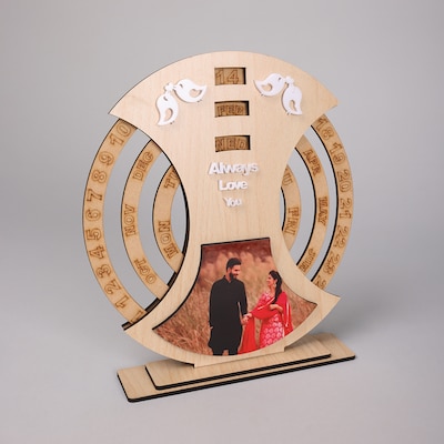 Lovely Universal Photo Calendar