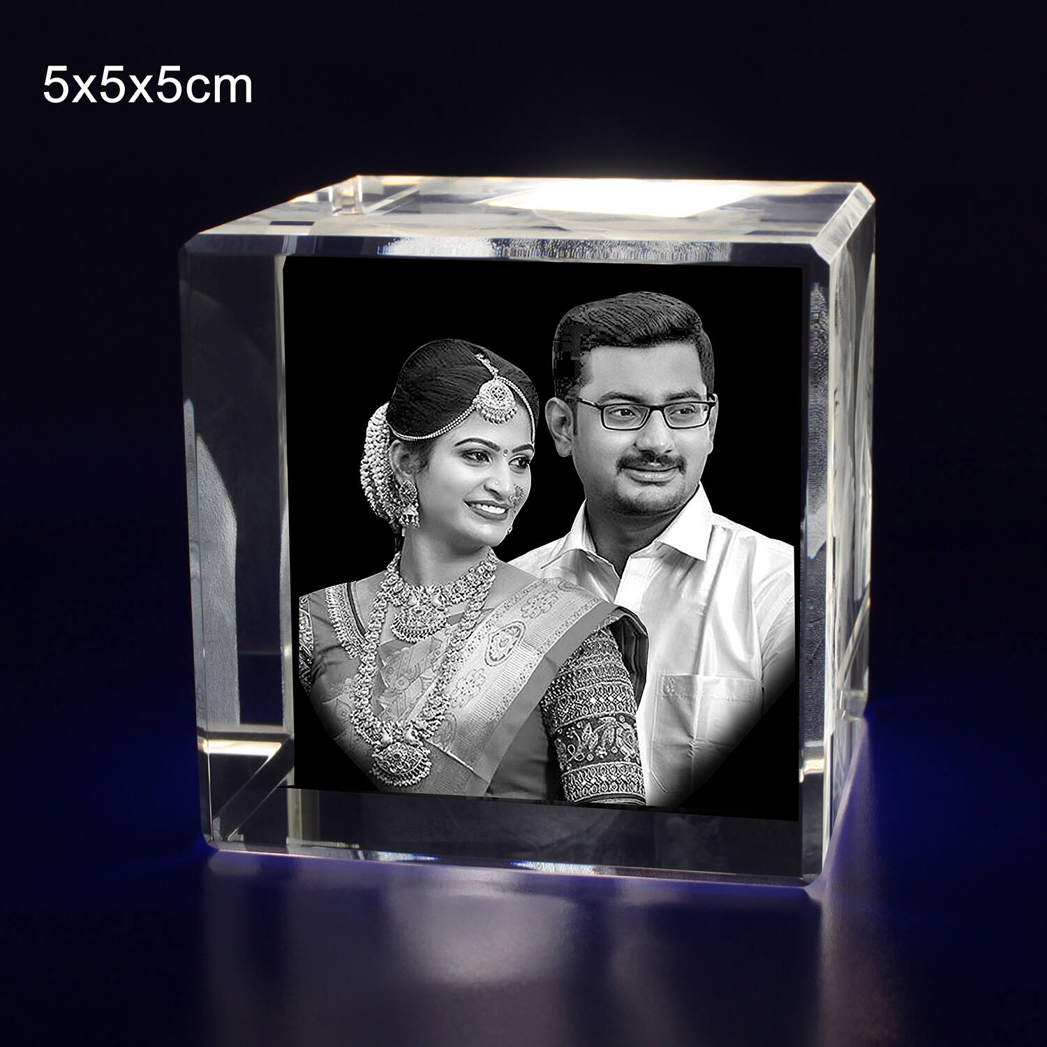 Buy/Send 3D Crystal Cube Online | Personalized 3D Crystal Gifts Delivery  for Him/ Her