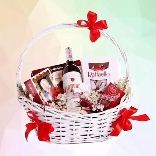 Buy Unmatched Valentines Day Gift Basket