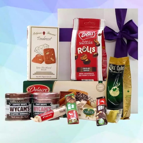 Buy Tasteful Delicacies Gift Set