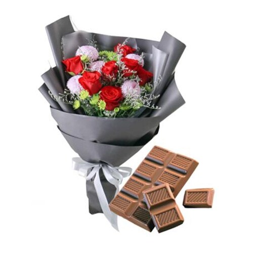 Buy Fresh Red Roses And Chocolate Bar