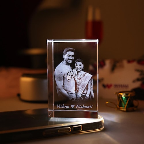 Buy Personalised Crystal Tabletop With Base