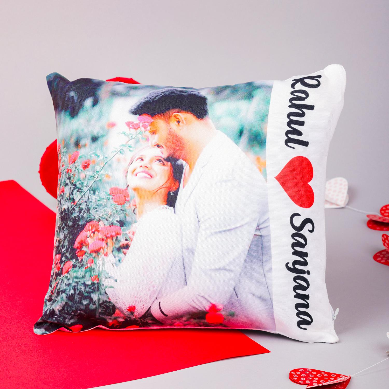 Buy or Order Cute Family Personalised Cushion Online | Midnight Gifts  Online - OyeGifts.com