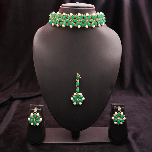 Buy Green And White Pearl Necklace Set