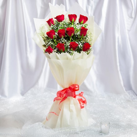 I Love My Mom Happy Birthday Photo Frame & 2 Red Roses