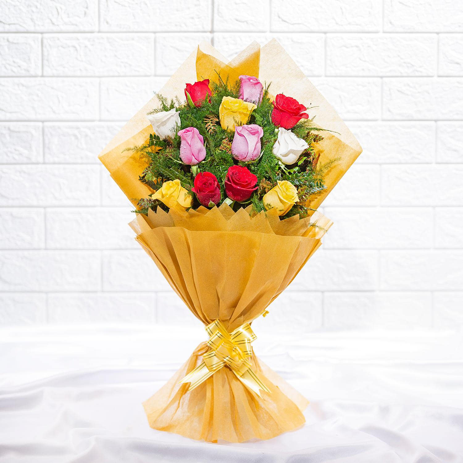 Here's our 2 lily rose bouquet that... - Flower Gift Korea | Facebook