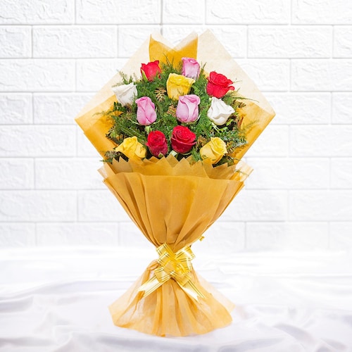 Buy Amber Embraced Mix Roses Bouquet