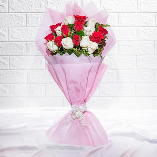 Buy Ravishing Mix Roses Bouquet
