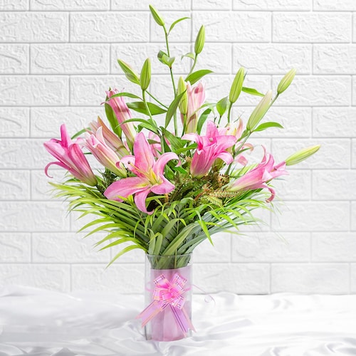 Buy Magnetize Asiatic Pink Lily In Vase