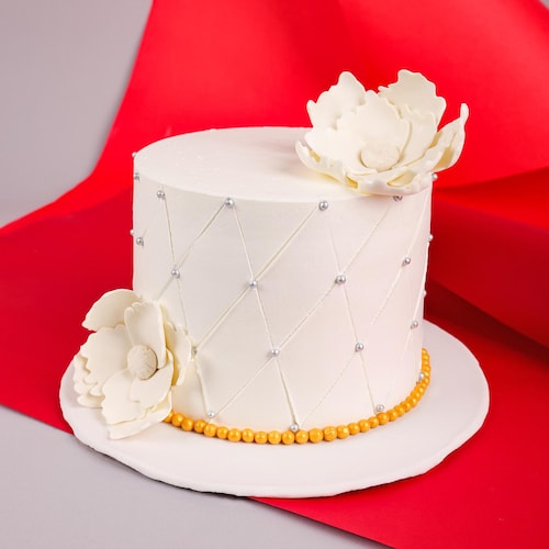 Buy Floral Red Velvet Cake