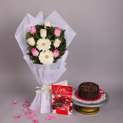 Buy Mesmerizing Floral Bouquet And Blackforest Cake Combo