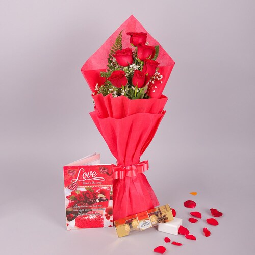 Buy Majestic Blooms Bouquet And Ferrero Rocher Combo
