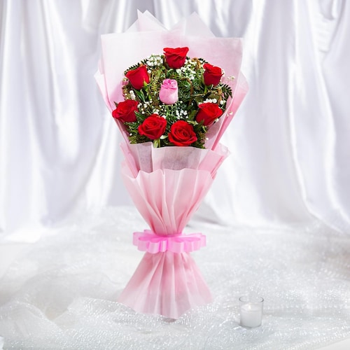 10 Pink Roses In Brown Paper | Flower Bouquet in Lucknow | TogetherV