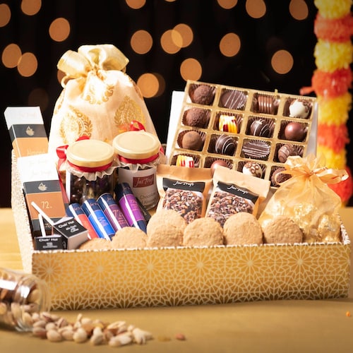 Buy Chocolatey And Nutty Diwali Gift Set