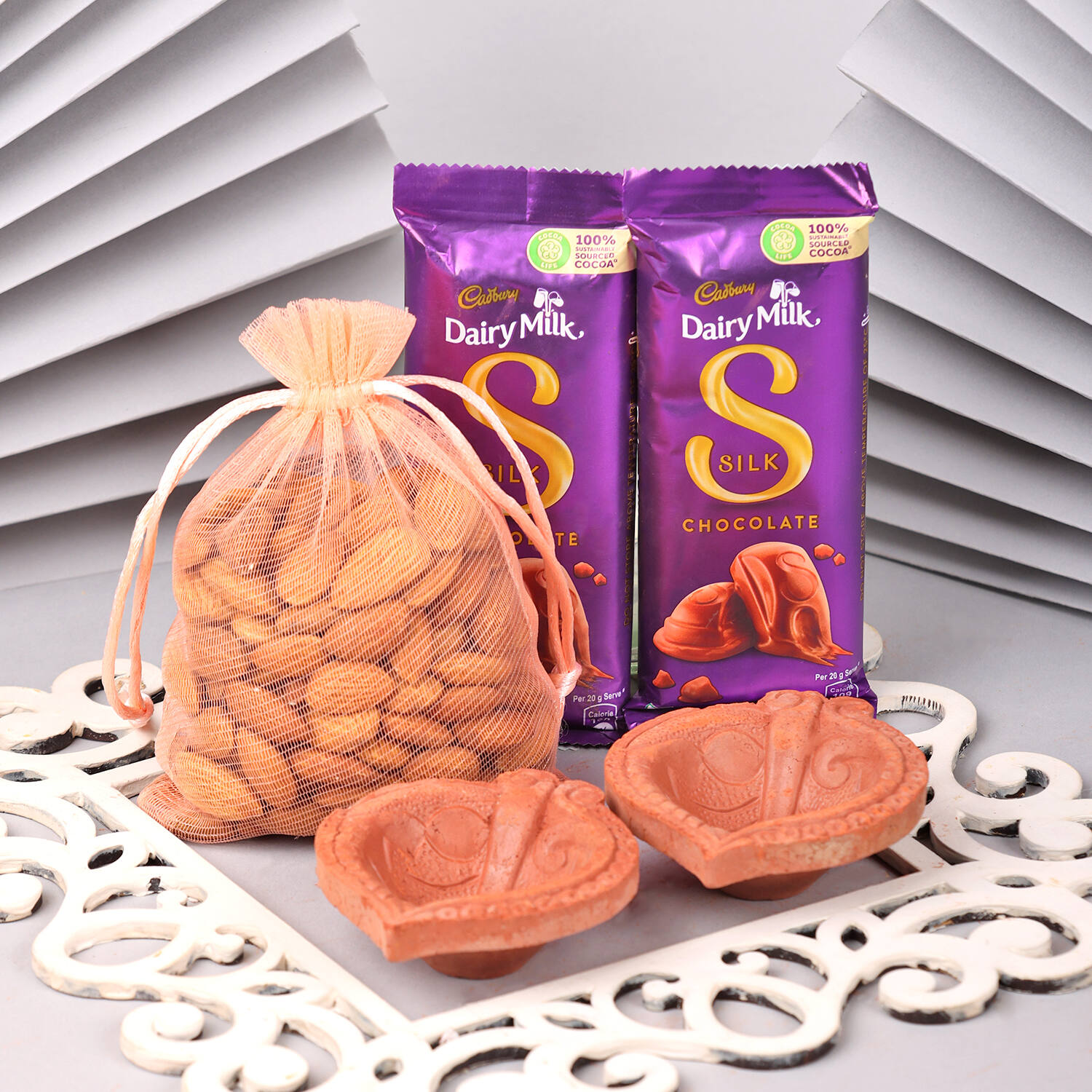 Breeze of Sweetness - Diwali Treats | Free - Same Day Delivery |  IndiaFlowersGifts