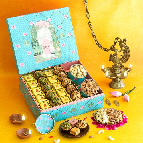 Buy Nuts and Tarts Extravaganza Diwali Gift Box