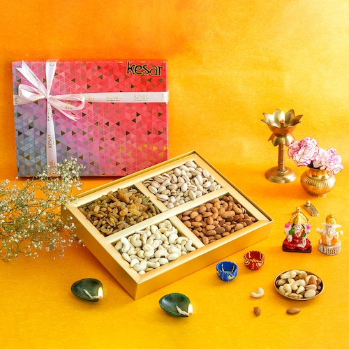 Buy Diwali Divine Nuts and Blessings Hamper