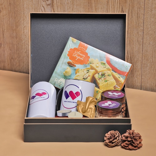 Buy Diwali Divine Treats Hamper