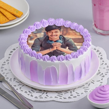 Heavenly Vanilla Photo Cake