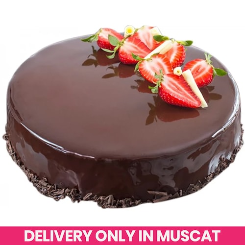 Buy Strawberry Chocolate Dream Cake